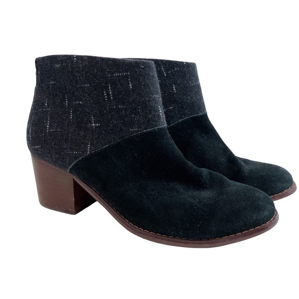 TOMS Gray Ankle Heels Boots Sz 9  Zip‎ Back Tassel Women's